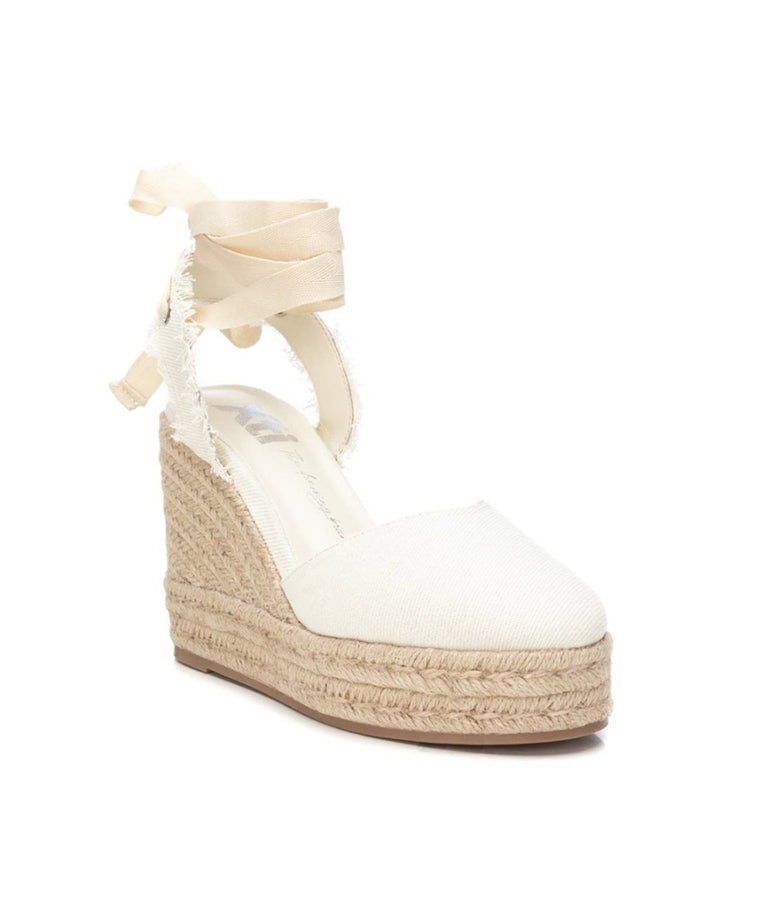 CUNHAS CORPO ENTRELAÇADO