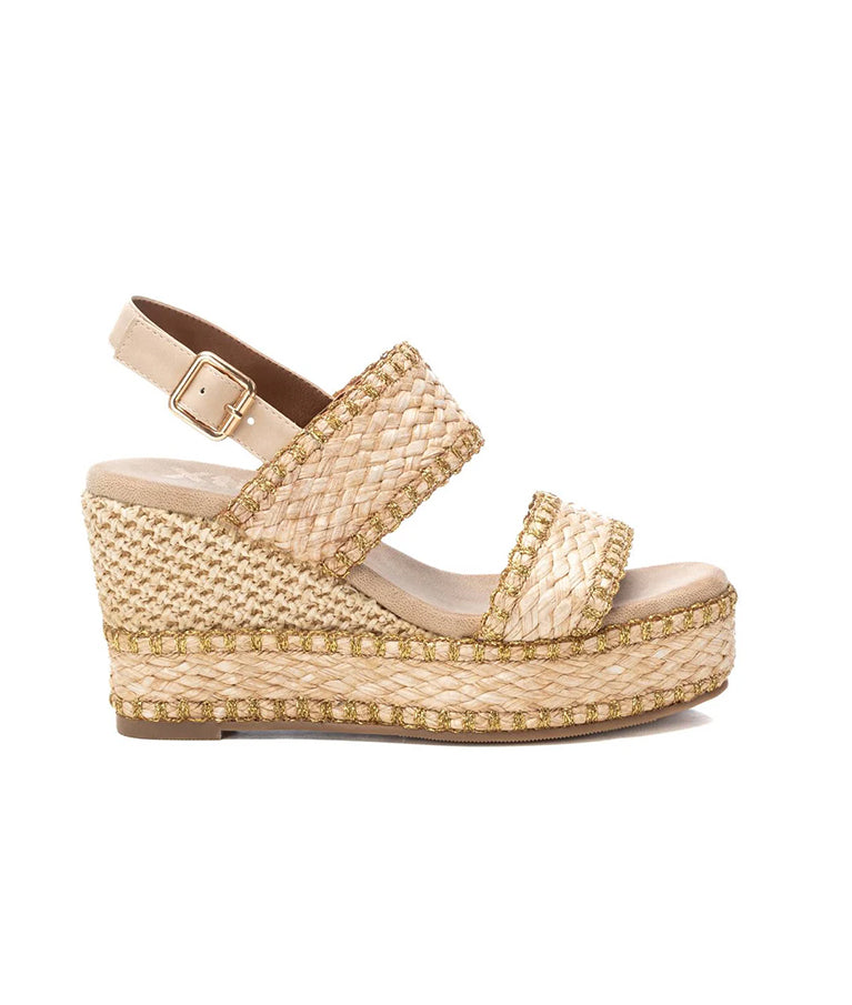 SANDÁLIAS DE CUNHA COM FECHO DE FIVELA