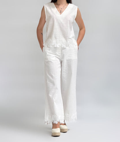 CONJUNTO DE CAMISOLA E CALÇAS EM LINHO 100%