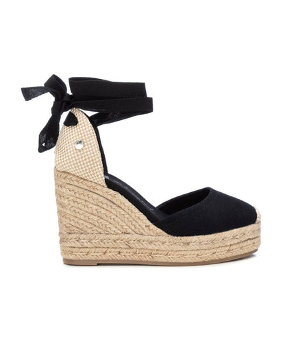 CUNHAS CORPO ENTRELAÇADO