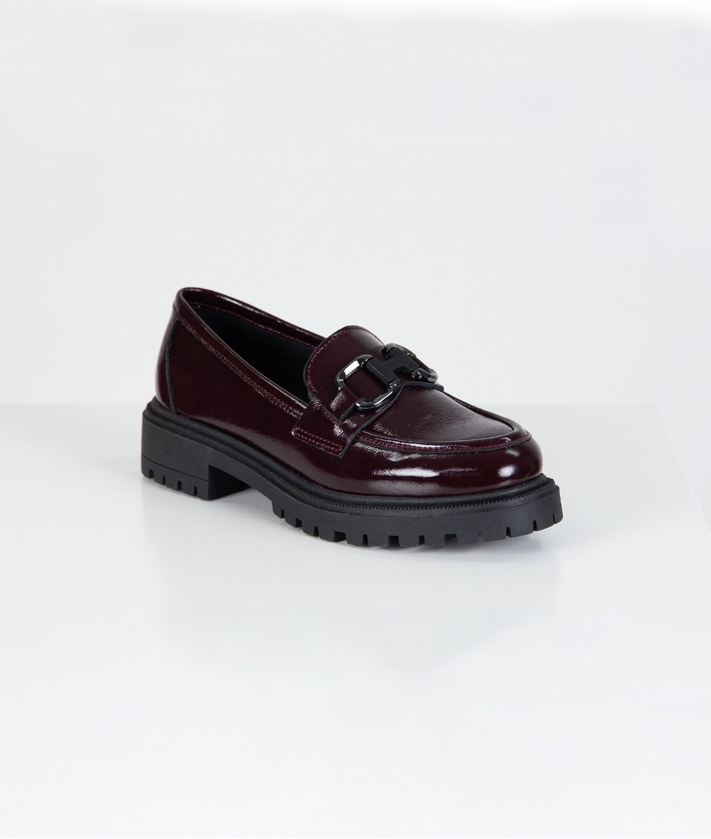 MOCASSINS COM PORMENORES DE FIVELA